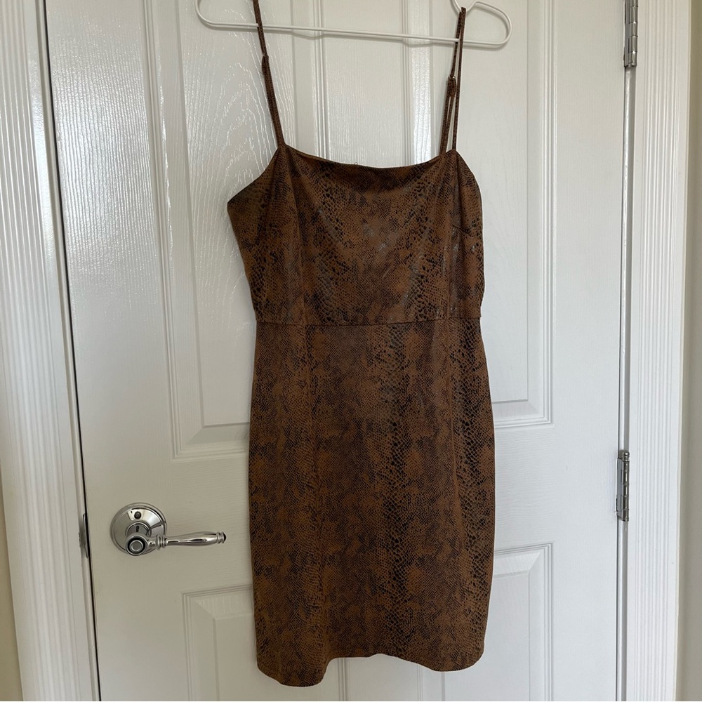 Bloomingdales Aqua Snakeskin print dress size large